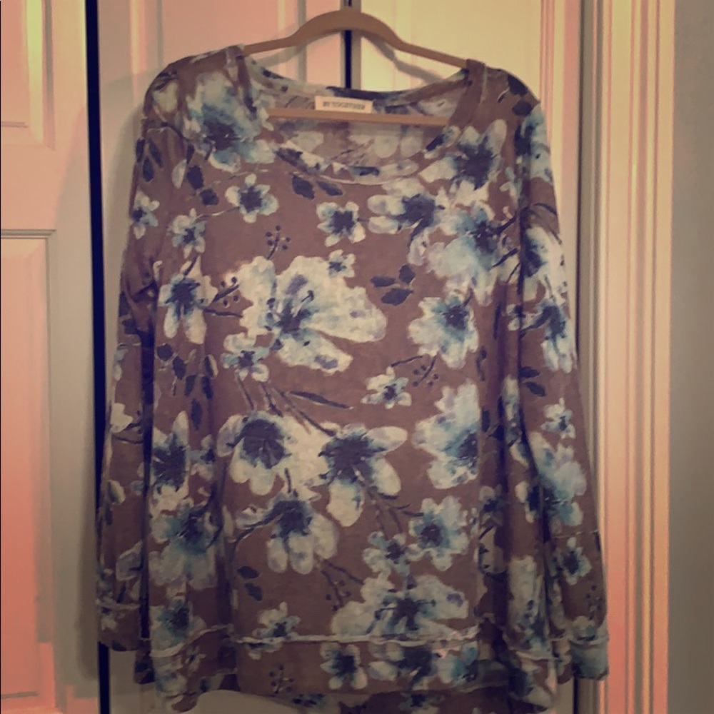 Cute hi low tunic